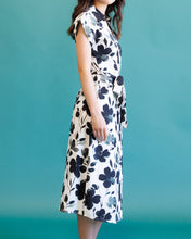 Quintessential Dress (XS-2XL)