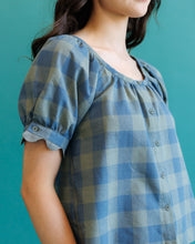 Checks Notes Top (XS-2XL)