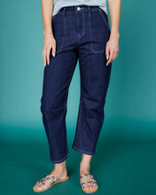 Super High Rise Barrel-Leg Jeans (25-32)