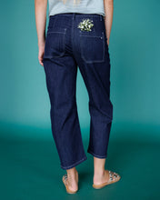 Super High Rise Barrel-Leg Jeans (25-32)