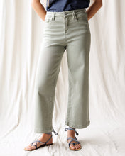 Super High Wide Cropped Utility (25-32)