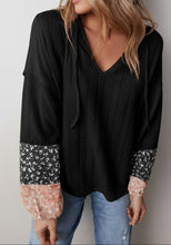 Cable Knit Print Floral Patch Balloon Blouse (S-XL) 2 Colors