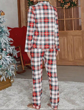 Christmas Plaid Two Piece Long Sleeve Pajamas Set (S-XL)