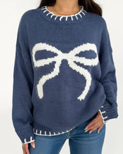 Bow Graphic Round Neck Long Sleeve Sweater (S-XL) 3 Colors