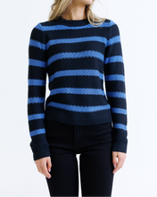 Signature Crew (XS-2XL)