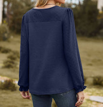 Avery Round Neck Puff Sleeve Blouse (S-2XL)
