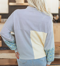 Syllena Collared Boxy Fit Sweatshirt (S-XL)