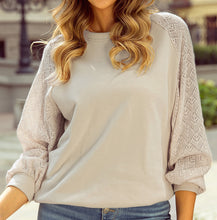 Juniper Raglan Sleeve Sweatshirt (S-XL)