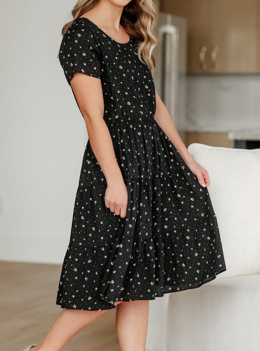Jenna Floral Knit Short Sleeve Tiered Midi Dress (XS-XL)