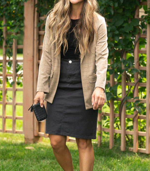 Remi Onyx Black Denim Midi Skirt (2-20)