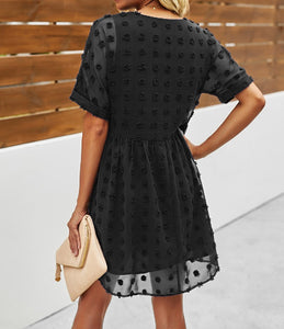 Black Polka Dot V Neck Short Sleeve Babydoll Mini Dress (Large)